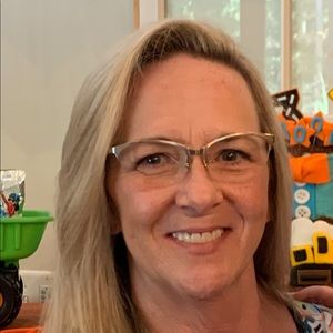 Meet your Posher, Sonya